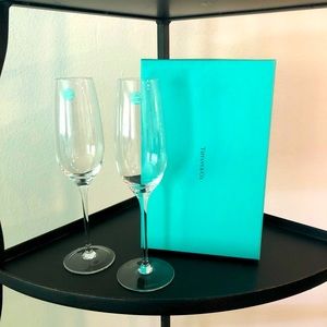 Set of 2 Tiffany champagne glasses